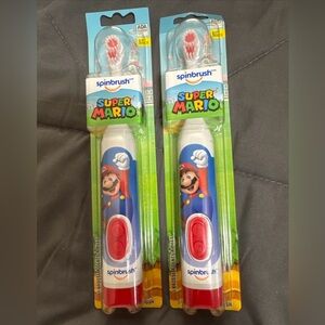 Nintendo Super Mario Spinbrush - Red, Blue, White